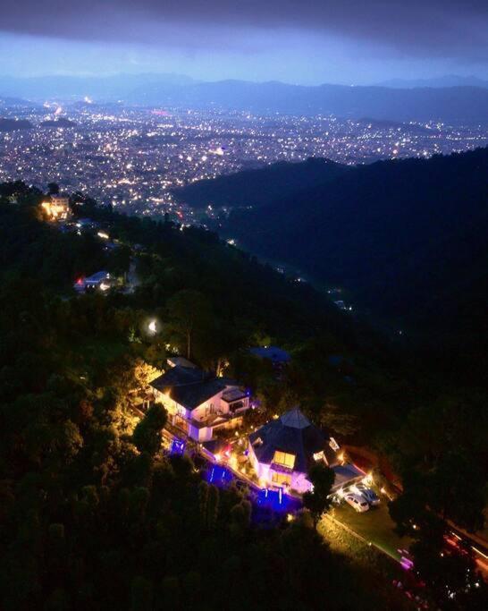 Ghost Villa Pokhara With Mountain View 20Mins From Main Area Ranipauwa Exterior photo