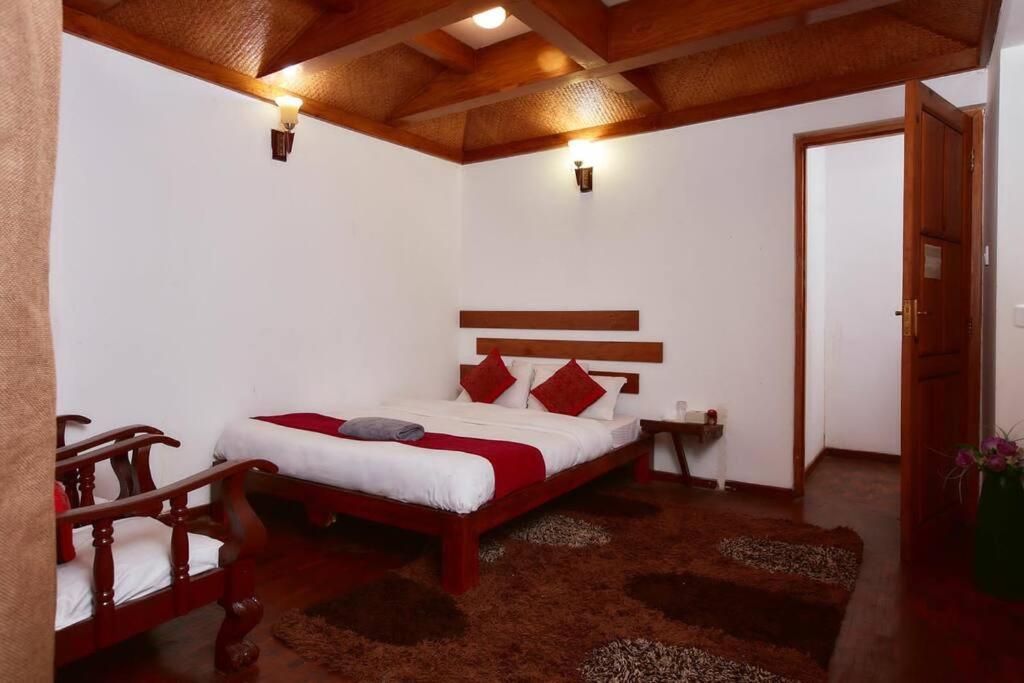 Ghost Villa Pokhara With Mountain View 20Mins From Main Area Ranipauwa Exterior photo